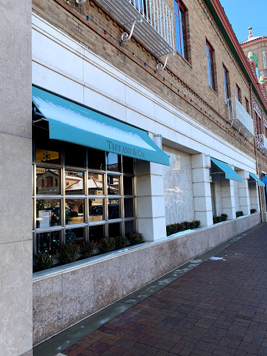 Jewelry Store «Tiffany & Co.», reviews and photos, 301 Nichols Rd, Kansas City, MO 64112, USA