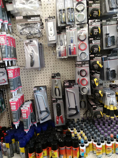 Dollar Store «Dollar Tree», reviews and photos, 3092 N Eastman Rd Ste 102, Longview, TX 75605, USA