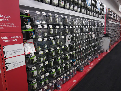 Office Supply Store «Staples», reviews and photos, 84 Southgate Square, Colonial Heights, VA 23834, USA