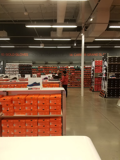Sporting Goods Store «Nike Factory Store», reviews and photos, 9851 South Eastern Avenue, Las Vegas, NV 89183, USA