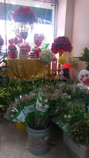 Florist «Heavenly Flowers», reviews and photos, 31 W Merrick Rd, Freeport, NY 11520, USA