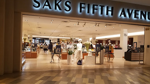 Department Store «Saks Fifth Avenue», reviews and photos, 26100 Cedar Rd, Beachwood, OH 44122, USA