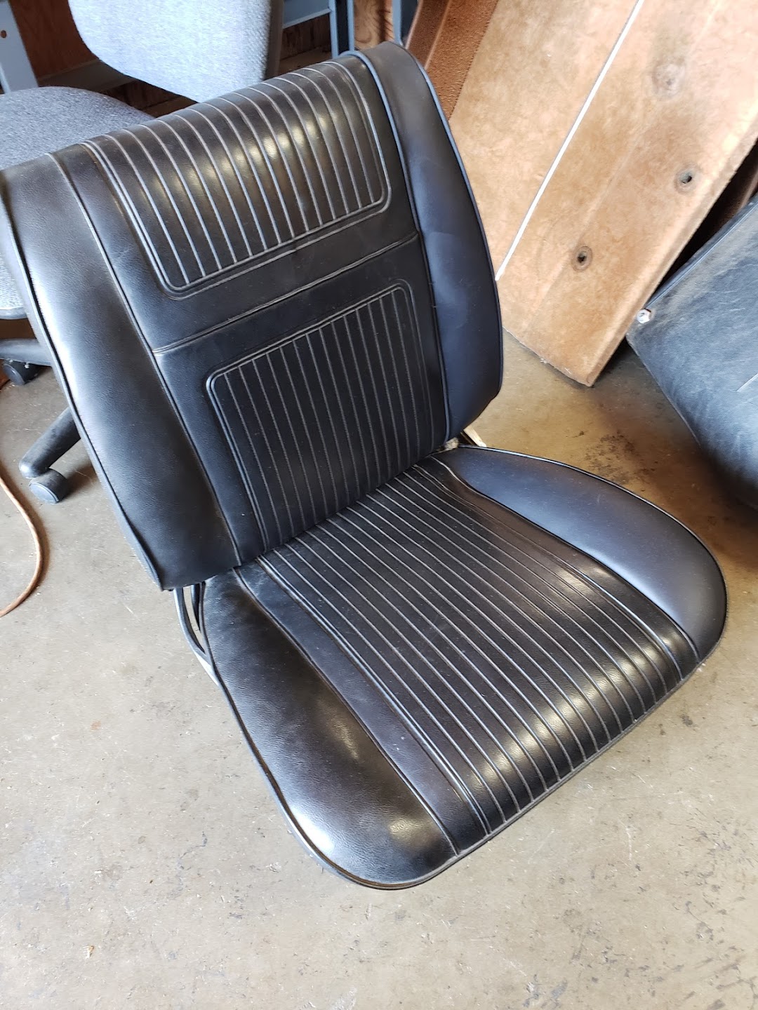 Clovis Auto Upholstery