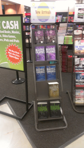 Book Store «Books-A-Million», reviews and photos, 5900 Sugarloaf Pkwy #321, Lawrenceville, GA 30043, USA