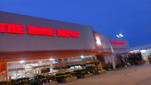 Home Improvement Store «The Home Depot», reviews and photos, 4100 N 124th St, Wauwatosa, WI 53222, USA