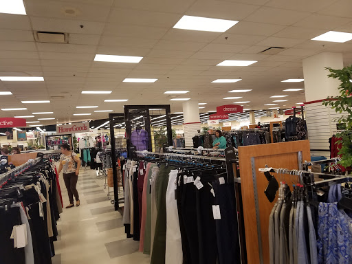 Department Store «T.J. Maxx and HomeGoods», reviews and photos, 3205 Woodward Crossing Blvd, Buford, GA 30519, USA