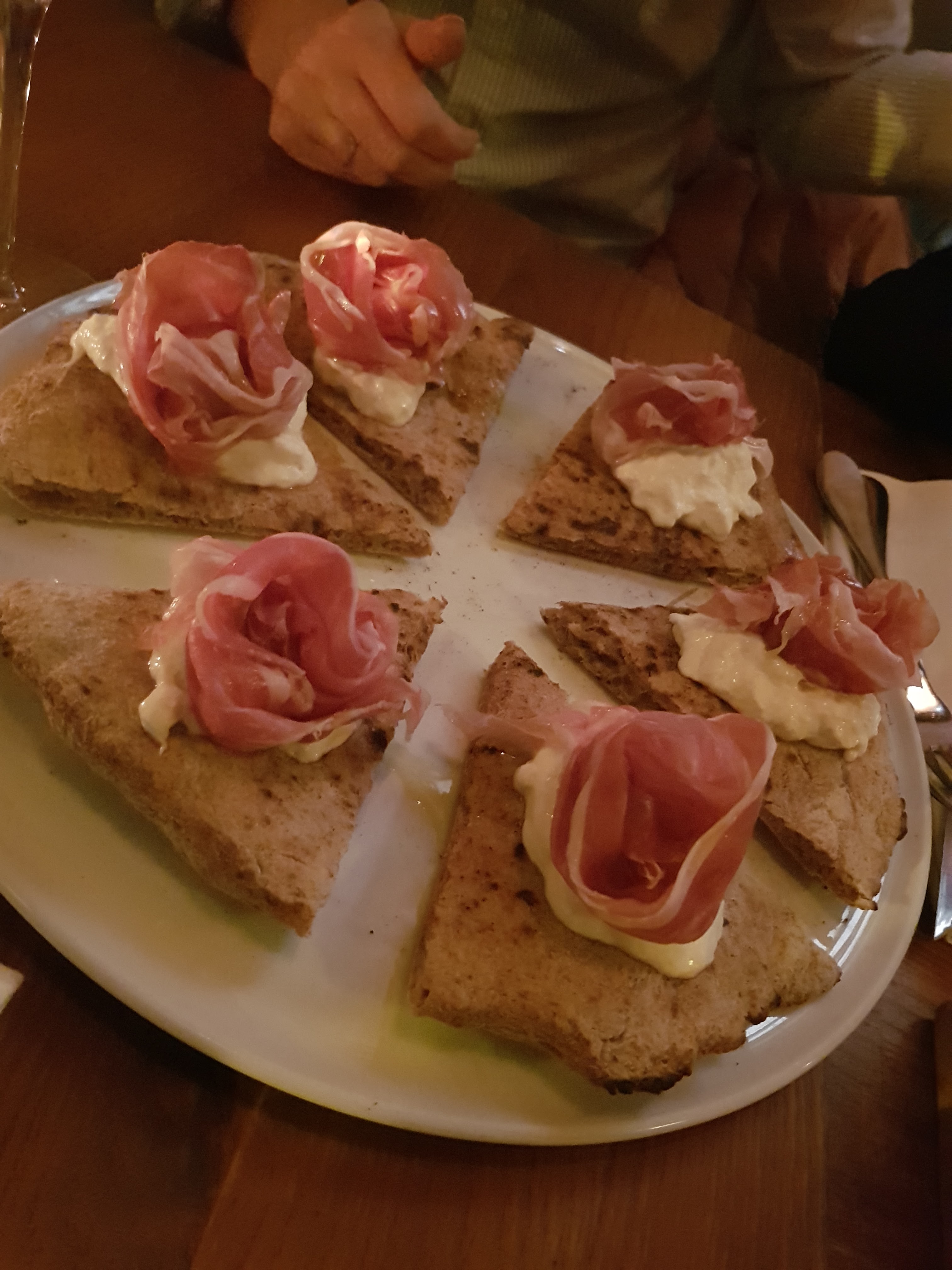 Photo n° 2 de l'avis de Jeremy.o fait le 15/04/2019 à 21:25