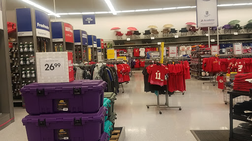 Sporting Goods Store «Academy Sports + Outdoors», reviews and photos, 14405 W 135th St, Olathe, KS 66062, USA