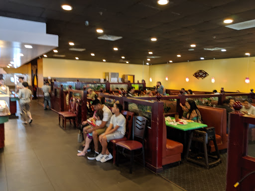 Shopping Mall «Golden Acres Shopping Center», reviews and photos, Oak Tree, South Plainfield, NJ 07080, USA