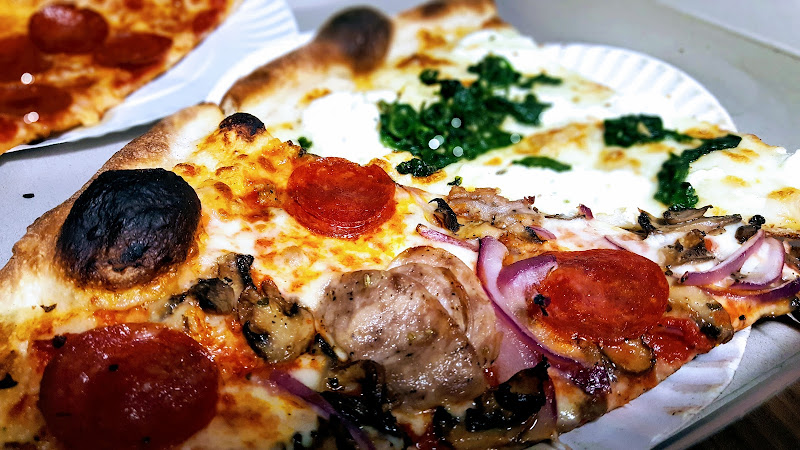 #5 best pizza place in New York - Joe’s Pizza