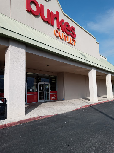 Department Store «Burkes Outlet», reviews and photos, 1500 E Court St, Seguin, TX 78155, USA