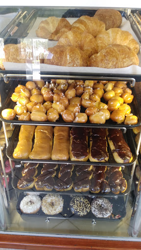 Donut Shop «Yum Yum Donuts», reviews and photos, 5454 Orangethorpe Ave, La Palma, CA 90623, USA