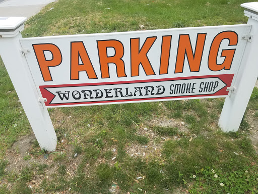Tobacco Shop «Wonderland Smoke Shop», reviews and photos, 666 East Ave, Warwick, RI 02886, USA