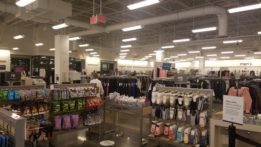 Department Store «Nordstrom Rack Gateway Center», reviews and photos, 550 Gateway Dr #2, Brooklyn, NY 11239, USA