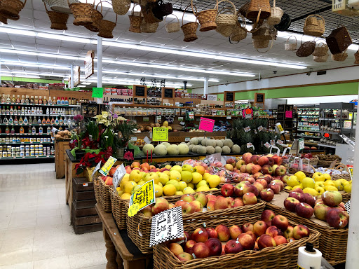Supermarket «Sharon Farm Market», reviews and photos, 10 Gay St, Sharon, CT 06069, USA