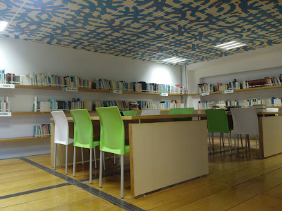 Biblioteca Publica Municipal Dr. Guztavo Baz Prada