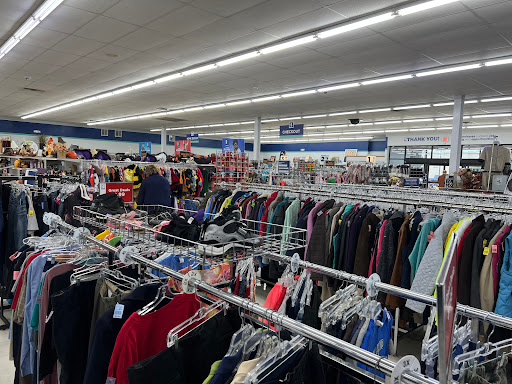 Thrift Store «Rice Lake Goodwill Retail & Training Center», reviews and photos