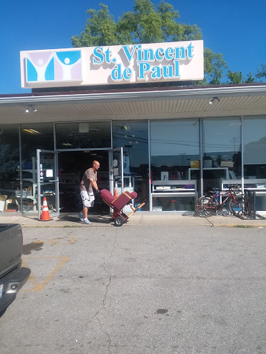 Thrift Store «St. Vincent de Paul Thrift Store and Donation Center», reviews and photos, 813 Main St, Milford, OH 45150, USA