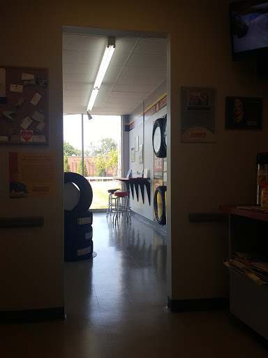 Tire Shop «Dobbs Tire & Auto Centers», reviews and photos, 9598 Olive Blvd, Olivette, MO 63132, USA