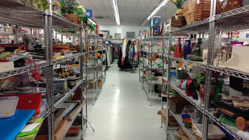 Thrift Store «Goodwill», reviews and photos, 3718 Lincoln Way, Ames, IA 50014, USA