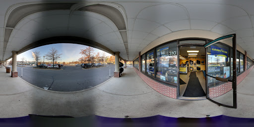 Auto Repair Shop «Wiygul Automotive Clinic Of Alexandria, VA», reviews and photos, 310 S Pickett St, Alexandria, VA 22304, USA