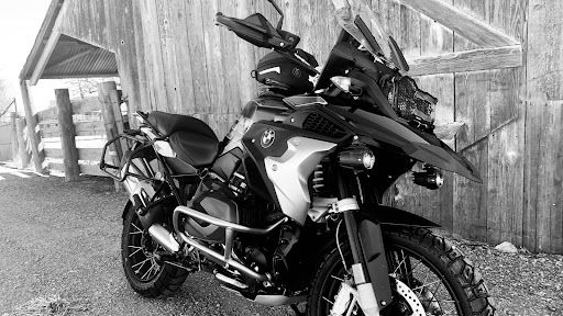 Tire Shop «MotoTireGuy - Motorcycle Tire Services», reviews and photos, 1064 Revere Ave, San Francisco, CA 94124, USA