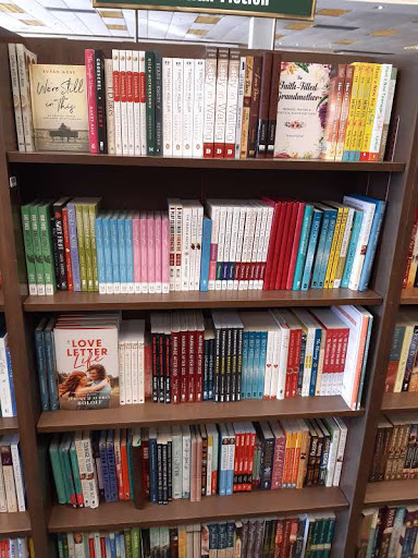 Book Store «Barnes & Noble», reviews and photos, 2900 Peachtree Rd NW #310, Atlanta, GA 30305, USA