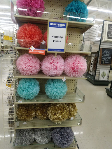 Craft Store «Hobby Lobby», reviews and photos, 6743 Transit Rd, Buffalo, NY 14221, USA