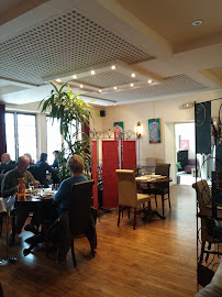 Atmosphère du Restaurant français Restaurant Le Bengy à Varennes-Vauzelles - n°4