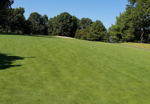 Golf Course «Topstone Golf Course», reviews and photos, 516 Griffin Rd # A, South Windsor, CT 06074, USA