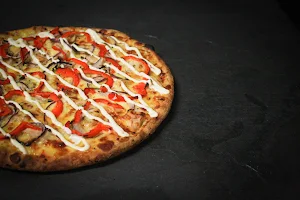 Wiseguise Pizza: Devonport image