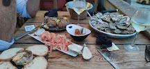 Plats et boissons du Bar-restaurant à huîtres Huîtres Fines du Cap-Ferret Serge Castaing à Lège-Cap-Ferret - n°15