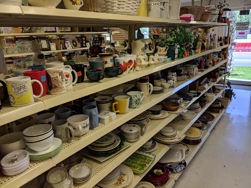 Thrift Store «Texas Thrift Store», reviews and photos, 200 Ash Ave, McAllen, TX 78501, USA