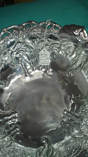 Non-Profit Organization «Youth Alternatives Thrift Shop», reviews and photos, 3103 West Ave, San Antonio, TX 78213, USA