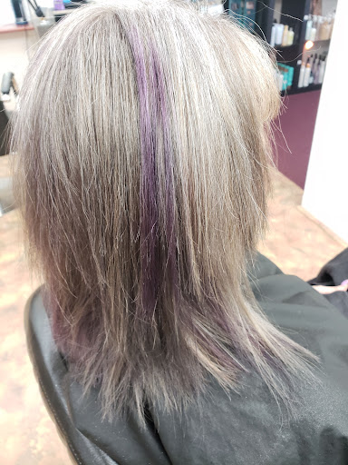 Beauty Salon «Color Trends Hair Salon», reviews and photos, 25 Merrit Pkwy, Nashua, NH 03062, USA