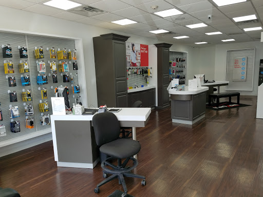 Cell Phone Store «Verizon Wireless», reviews and photos, 214 New York 59 #7, Suffern, NY 10901, USA