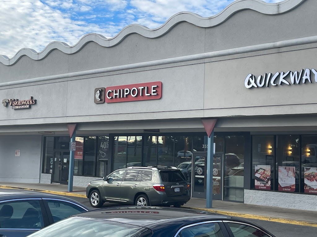 Chipotle Mexican Grill 22041