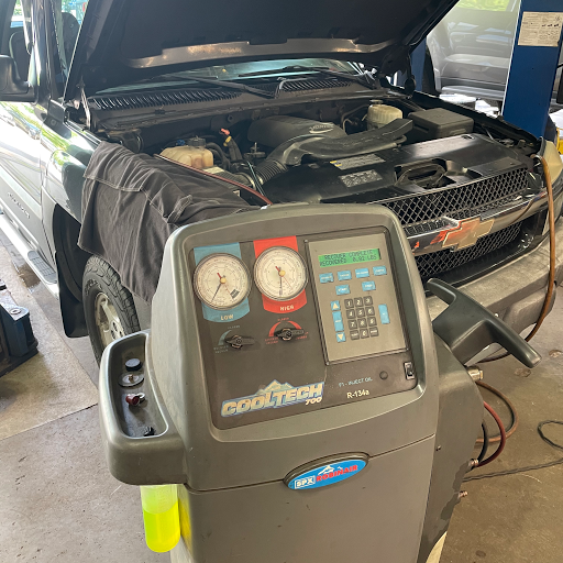Auto Repair Shop «Rad Air Complete Car Care and Tire Centers», reviews and photos, 27051 Detroit Ave, Westlake, OH 44145, USA
