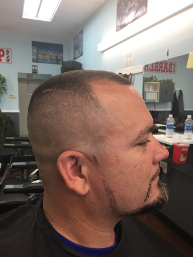 Barber Shop «U.S. CUTS BARBERSHOP INC.», reviews and photos, 426 E Derby Ave, Auburndale, FL 33823, USA