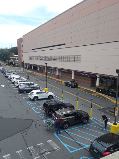 Shopping Mall «Ridgeway Shopping Center», reviews and photos, 2233 Summer St, Stamford, CT 06905, USA