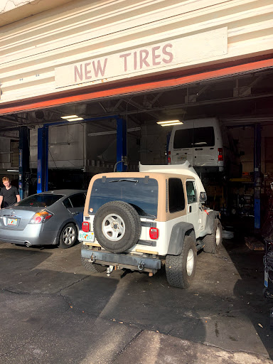 Tire Shop «A A Auto Repair of Springfield», reviews and photos, 1554 Main St N, Jacksonville, FL 32206, USA