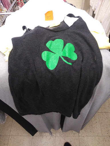 Thrift Store «Village Discount Outlet», reviews and photos, 3500 Cleveland Ave, Columbus, OH 43224, USA