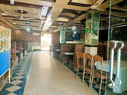 Jalandhar PFC and Family Restaurant - 6G55+5JG, Masoom Shah Rd, Iqbal Chowk, Ahmed Park Colony, Multan, Punjab, Ahmed Park Colony, Multan, Punjab, Pakistan
