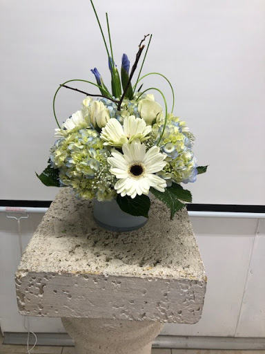 Florist «Flowers to Go Miami», reviews and photos, 7068 NW 50th St, Miami, FL 33166, USA