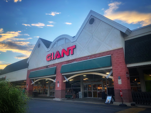 Grocery Store «Giant Food Stores», reviews and photos, 225 Lancaster Ave, Malvern, PA 19355, USA