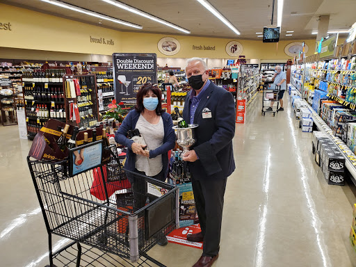 Grocery Store «Vons», reviews and photos, 82 W Foothill Blvd, Upland, CA 91786, USA