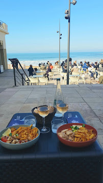 Plats et boissons du Restaurant Biarritz Beach - n°2