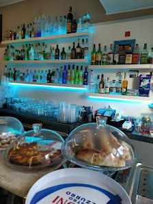 Manhattan Cafè IS, Piazza Andrea D'Isernia, 12, 86170 Isernia IS, Italia
