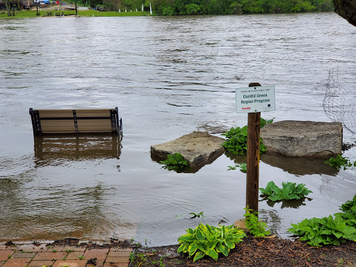 Park «Hudson Crossing Park», reviews and photos, S Harrison St, Oswego, IL 60543, USA