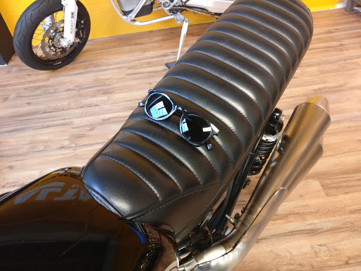 Motorcycle Dealer «BMW Motorcycles of San Francisco», reviews and photos, 790 Bryant St, San Francisco, CA 94107, USA